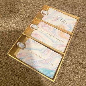 Brand new luggage tags